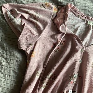 Cute floral print blouse